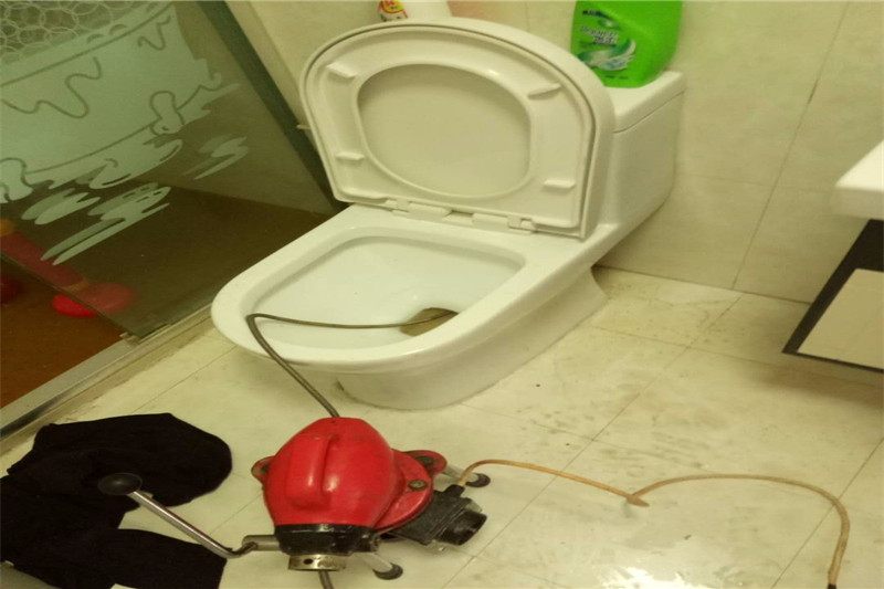 平定如何疏通马桶 疏通马桶多少钱